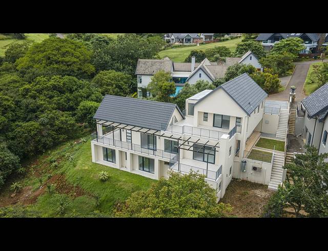 4 BEDROOM HOUSE FOR SALE IN COTSWOLD DOWNS GOLF & COUNTRY ESTATE